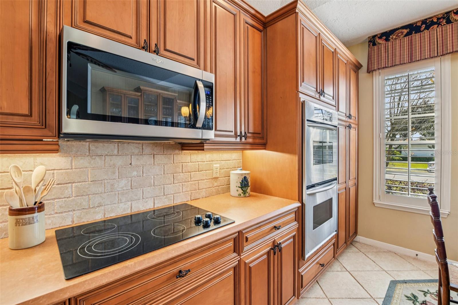 8013 PINE HOLLOW DR, MOUNT DORA, FL — photo 39