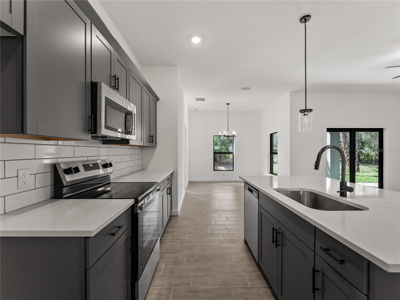3085 STOCKTON AVE, NORTH PORT, FL — photo 10