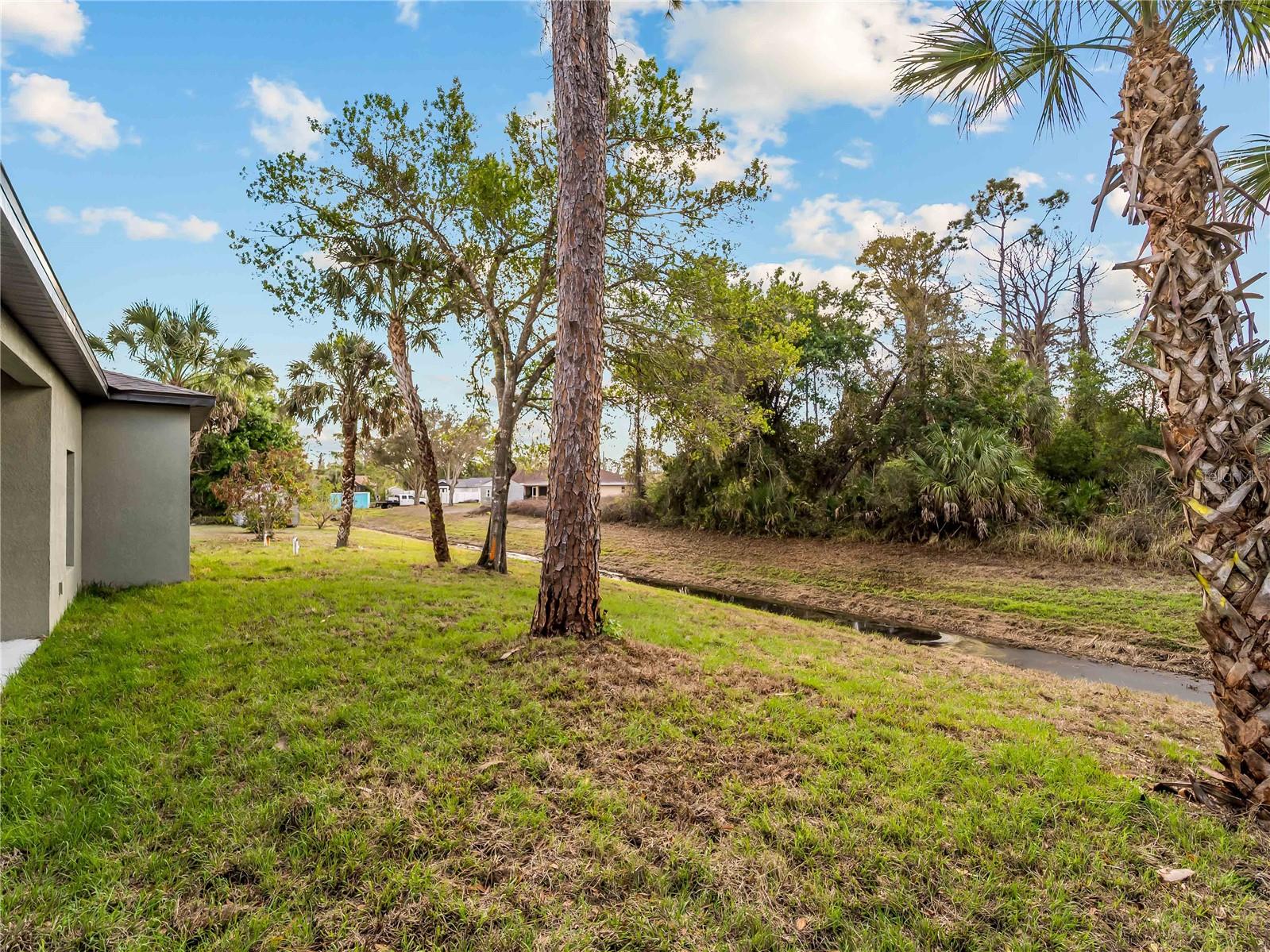 3085 STOCKTON AVE, NORTH PORT, FL — photo 41