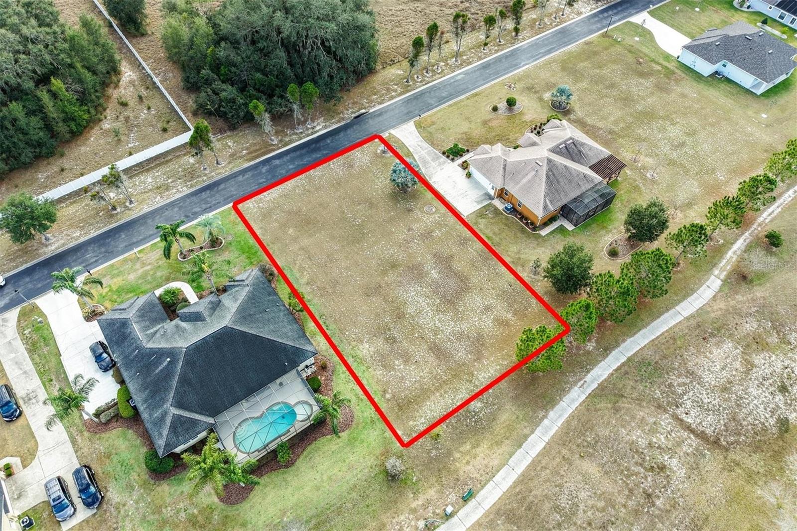 529 DOWLING CIR, LADY LAKE, FL — photo 15
