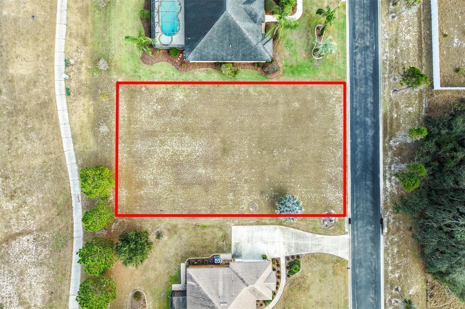529 DOWLING CIR, LADY LAKE, FL — photo 17