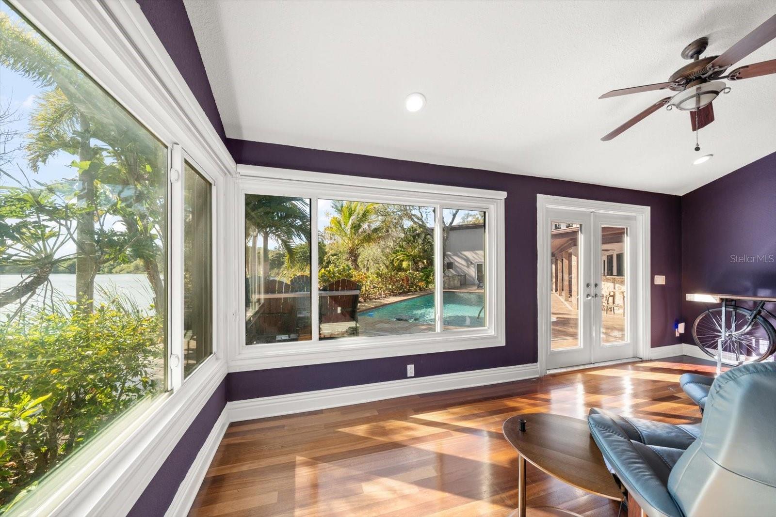 2402 PINE HAMMOCK, CLEARWATER, FL — photo 40