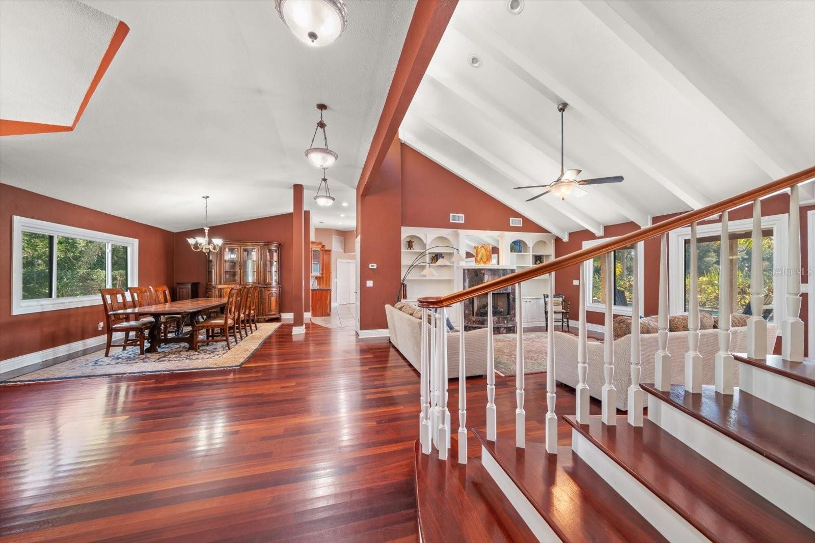 2402 PINE HAMMOCK, CLEARWATER, FL — photo 45