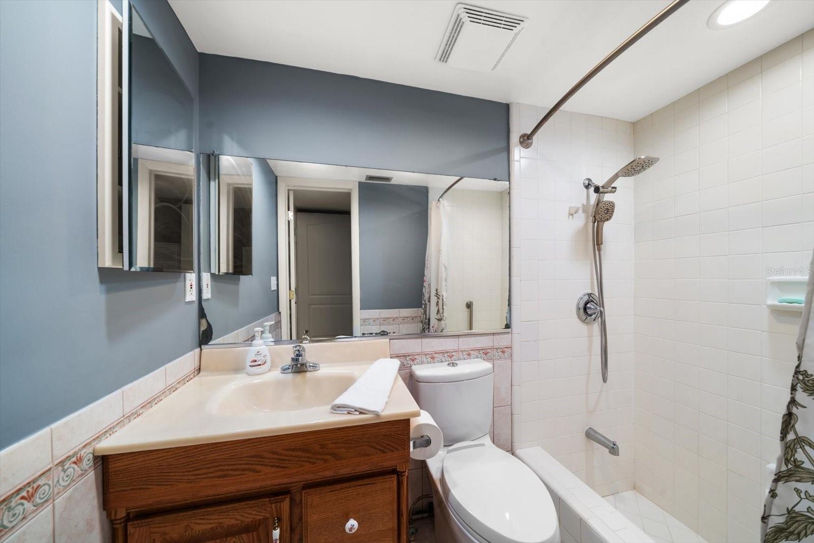 2402 PINE HAMMOCK, CLEARWATER, FL — photo 58