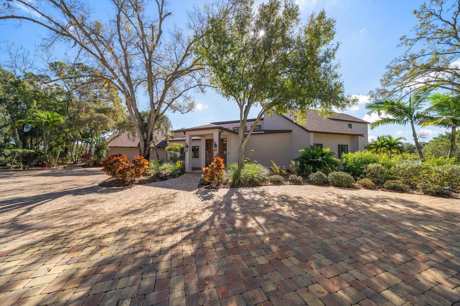 2402 PINE HAMMOCK, CLEARWATER, FL — photo 77