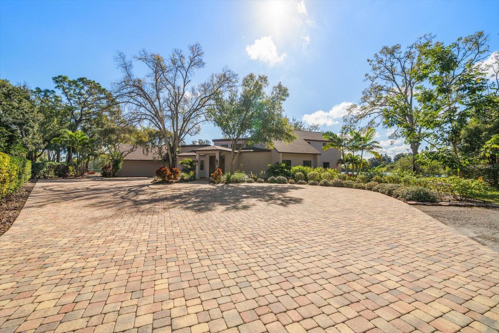 2402 PINE HAMMOCK, CLEARWATER, FL — photo 78
