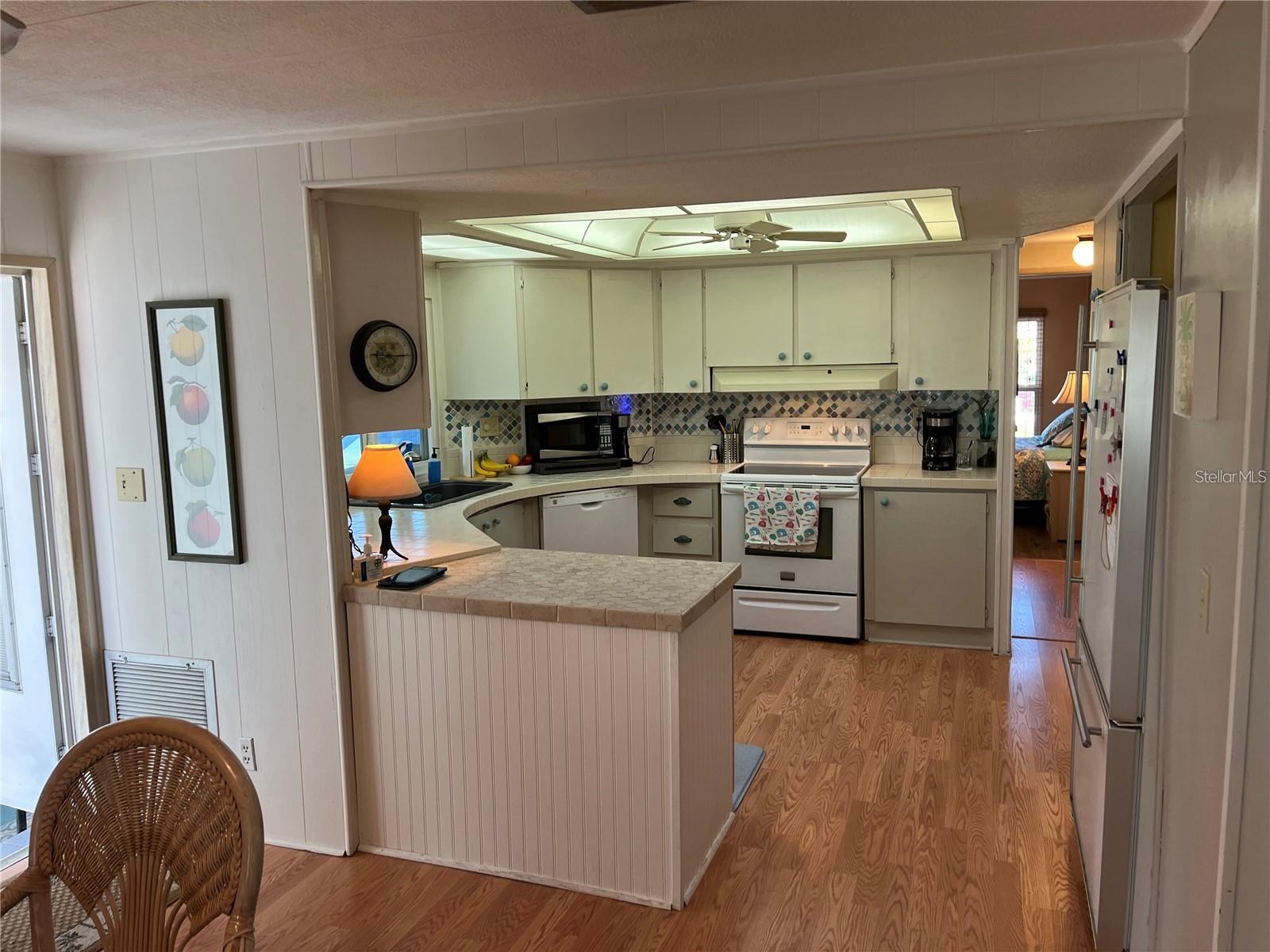 919 CORTINA BLVD, VENICE, FL — photo 10