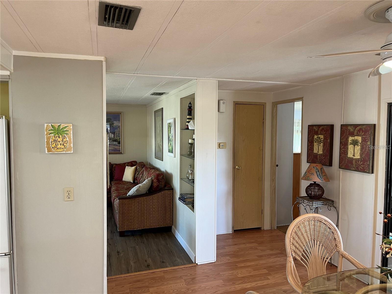 919 CORTINA BLVD, VENICE, FL — photo 13
