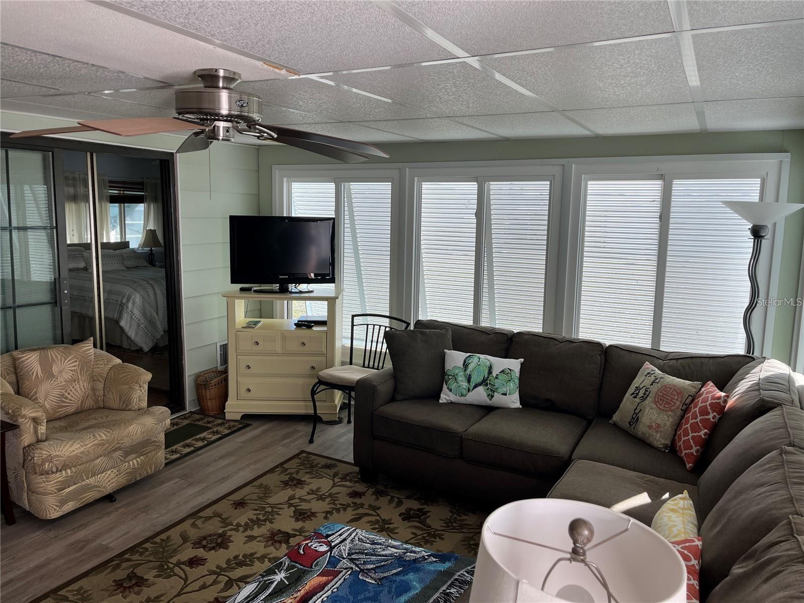 919 CORTINA BLVD, VENICE, FL — photo 42