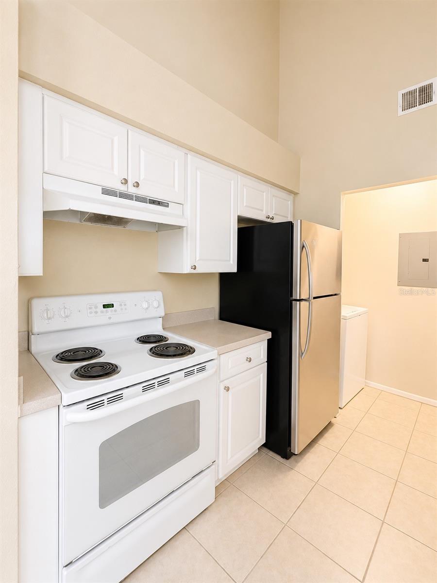 1218 BERMUDA LAKES LN #201, KISSIMMEE, FL — photo 3
