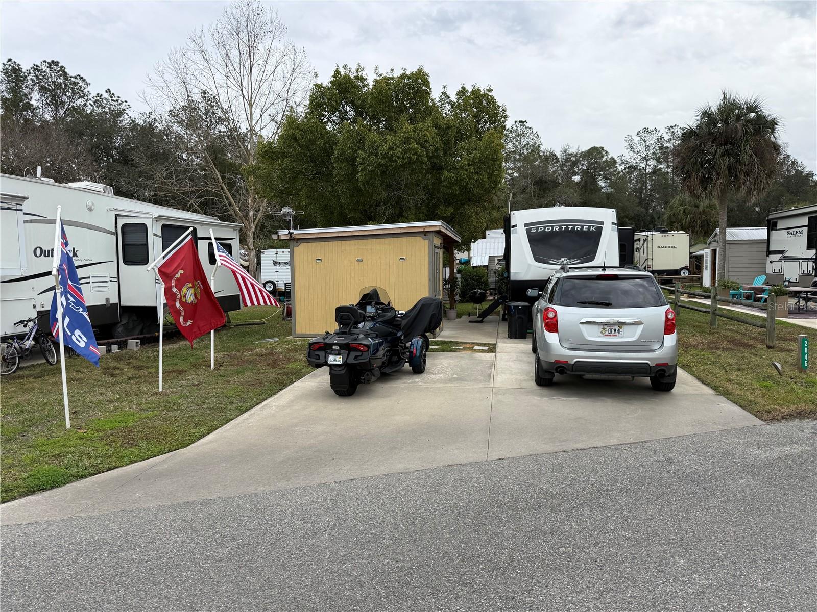 2845 NE 104TH AVE, SILVER SPRINGS, FL