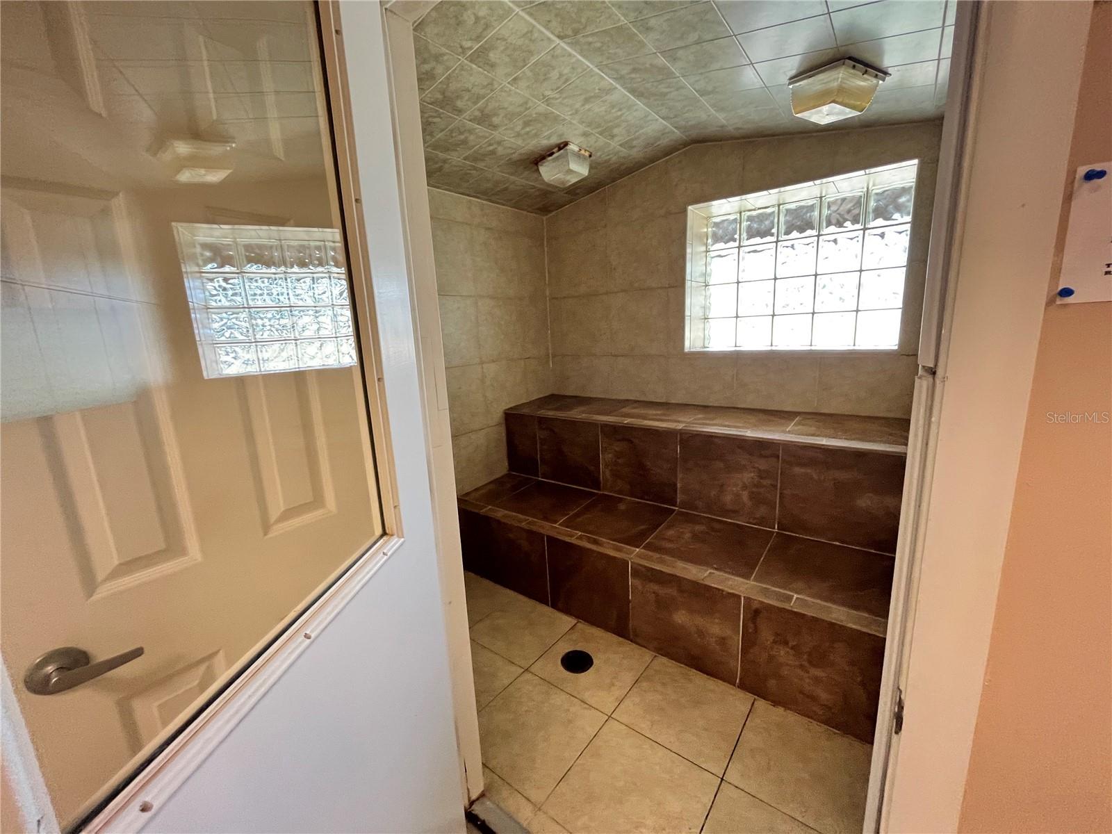 2845 NE 104TH AVE, SILVER SPRINGS, FL — photo 26