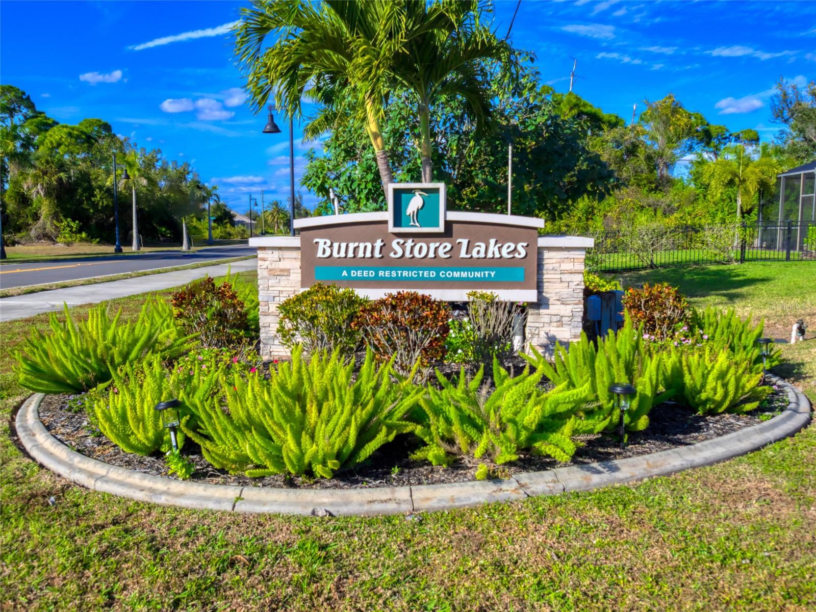 17262 COMINGO LN, PUNTA GORDA, FL — photo 2