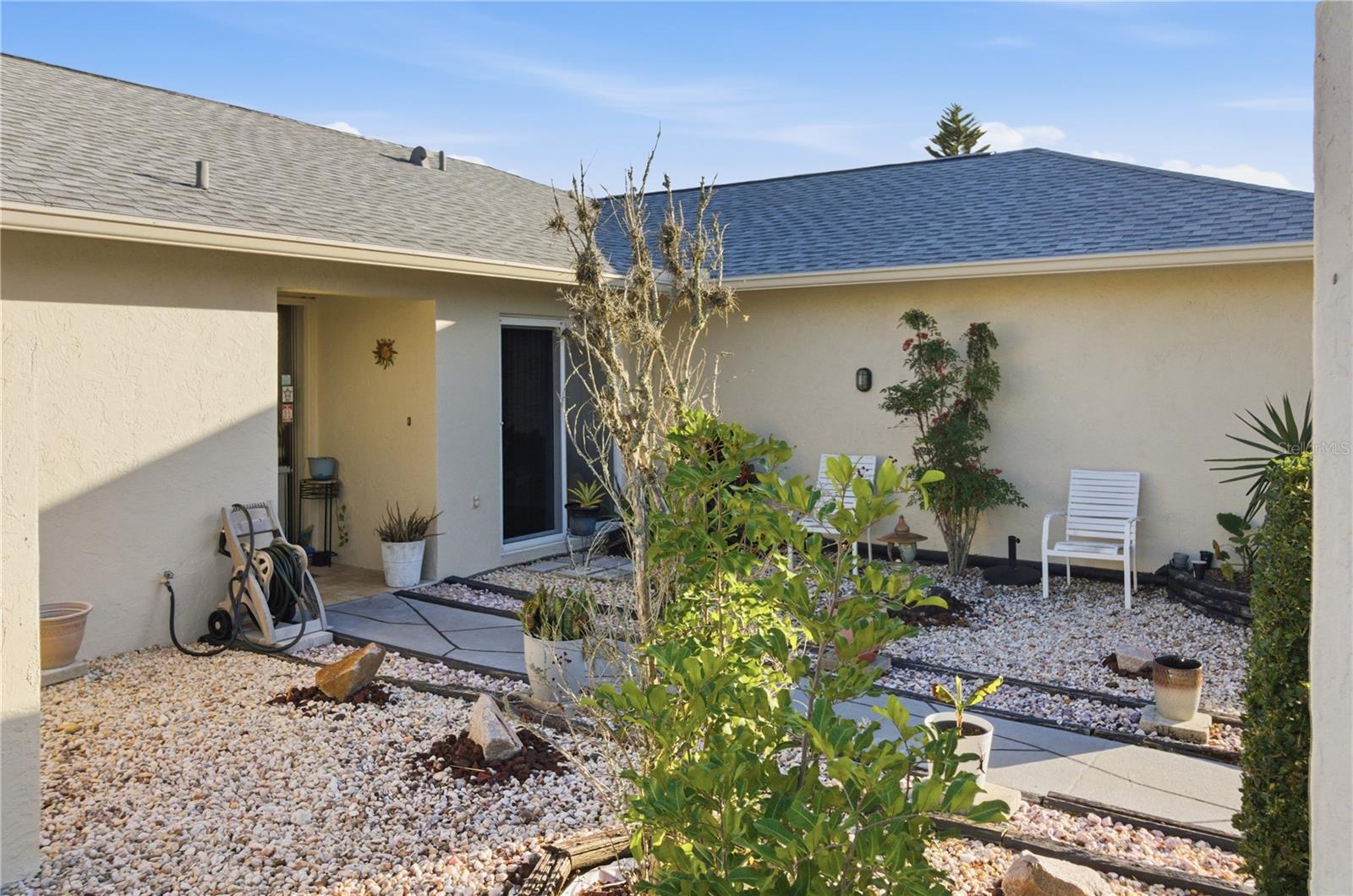 1691 FLEETWOOD DR, SARASOTA, FL — photo 4