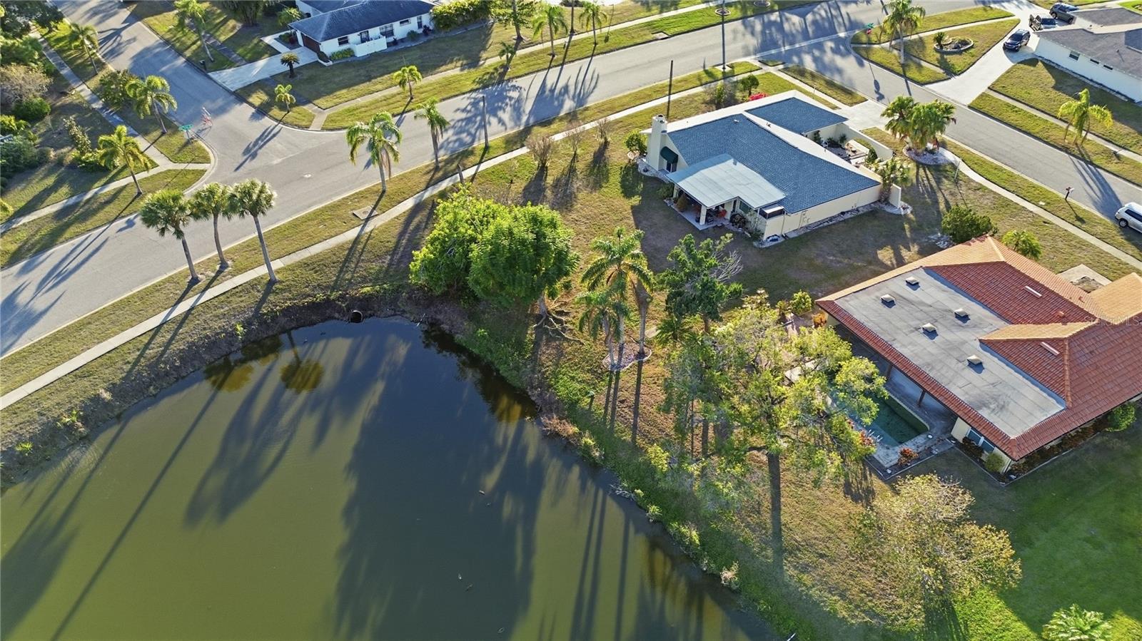 1691 FLEETWOOD DR, SARASOTA, FL — photo 30