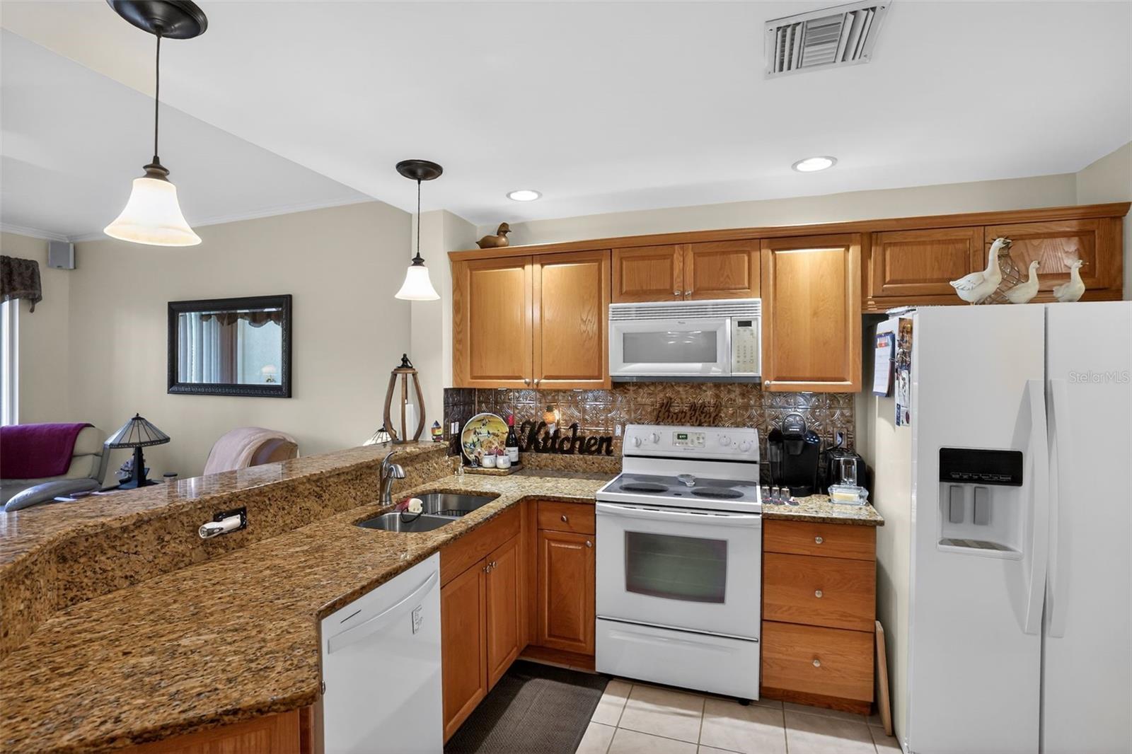 4263 LIRON AVE #101, FORT MYERS, FL — photo 5