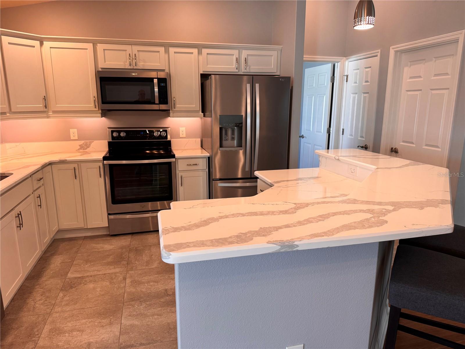 1006 ANN AVE, LADY LAKE, FL — photo 11