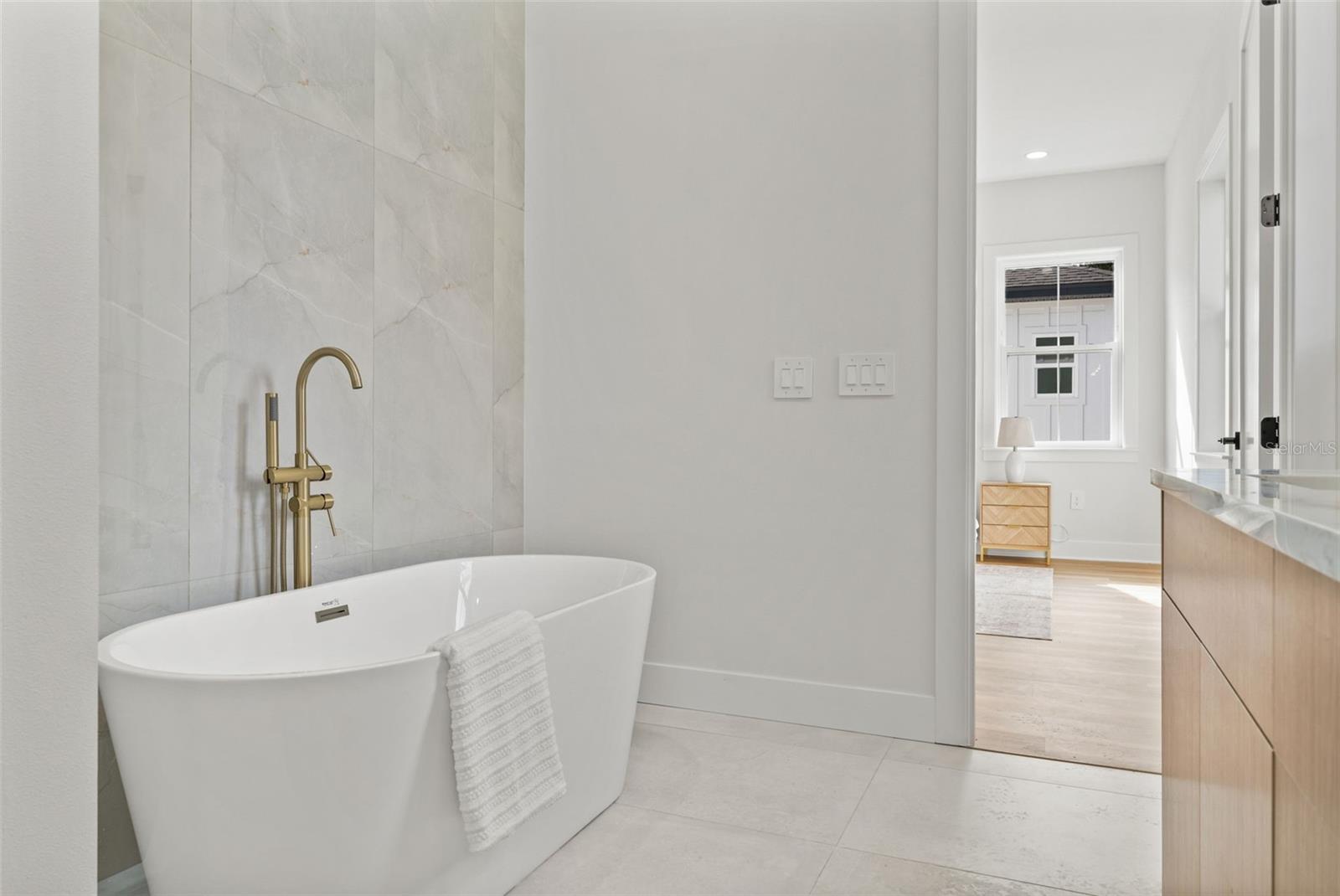 10194 HODSON PL, SEMINOLE, FL — photo 26