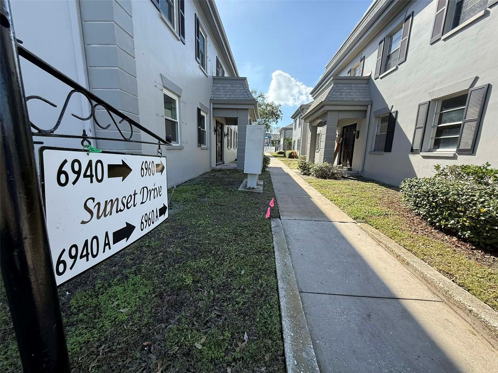 6960 SUNSET DR S #2B, SOUTH PASADENA, FL — photo 2