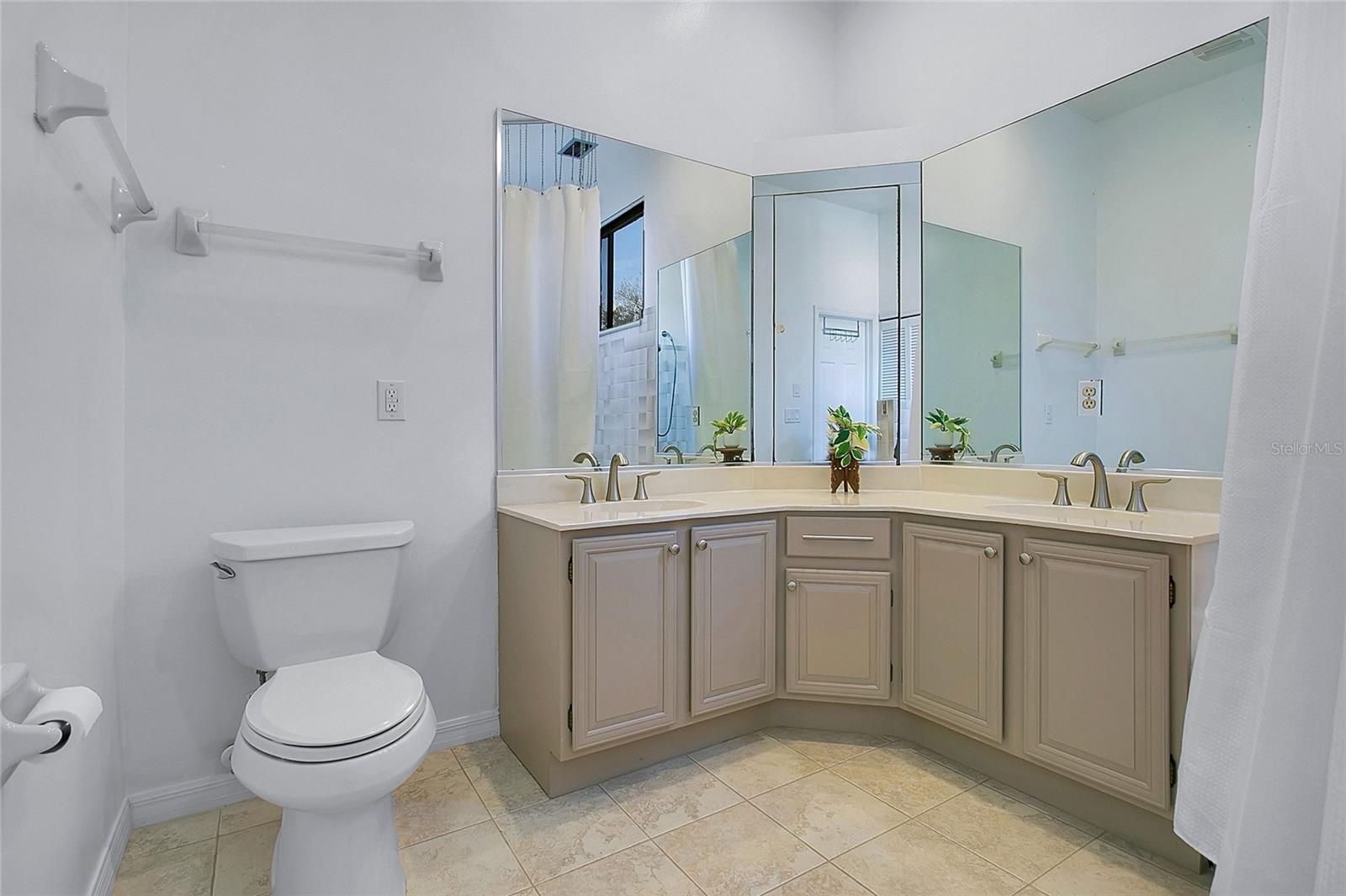 1267 SAINT TROPEZ CIR #GE, ORLANDO, FL — photo 25