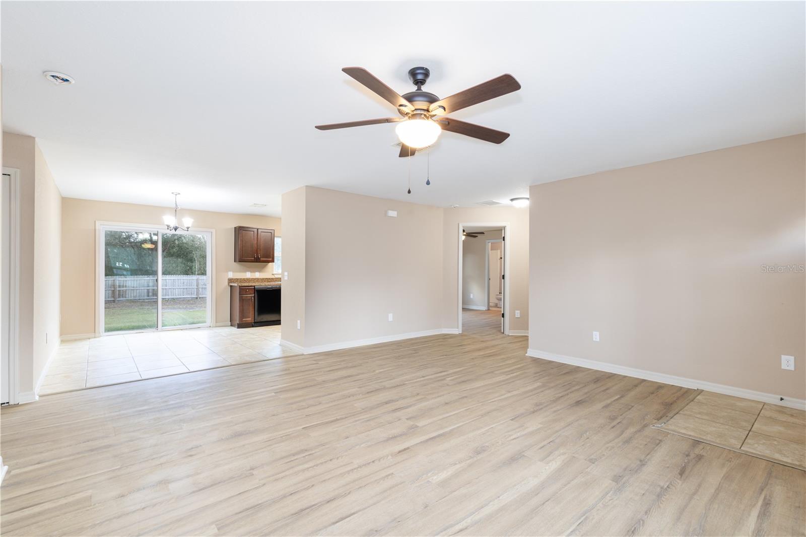 5 MALAUKA RADIAL CIR, OCKLAWAHA, FL — photo 14
