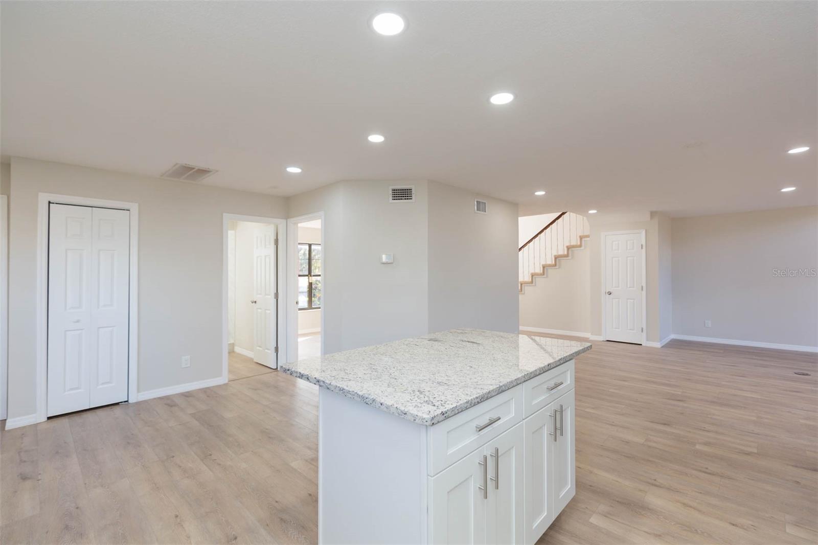 6545 BRENTWOOD DR, ZEPHYRHILLS, FL — photo 14