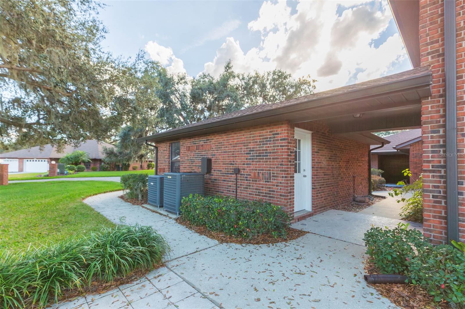 6545 BRENTWOOD DR, ZEPHYRHILLS, FL — photo 39