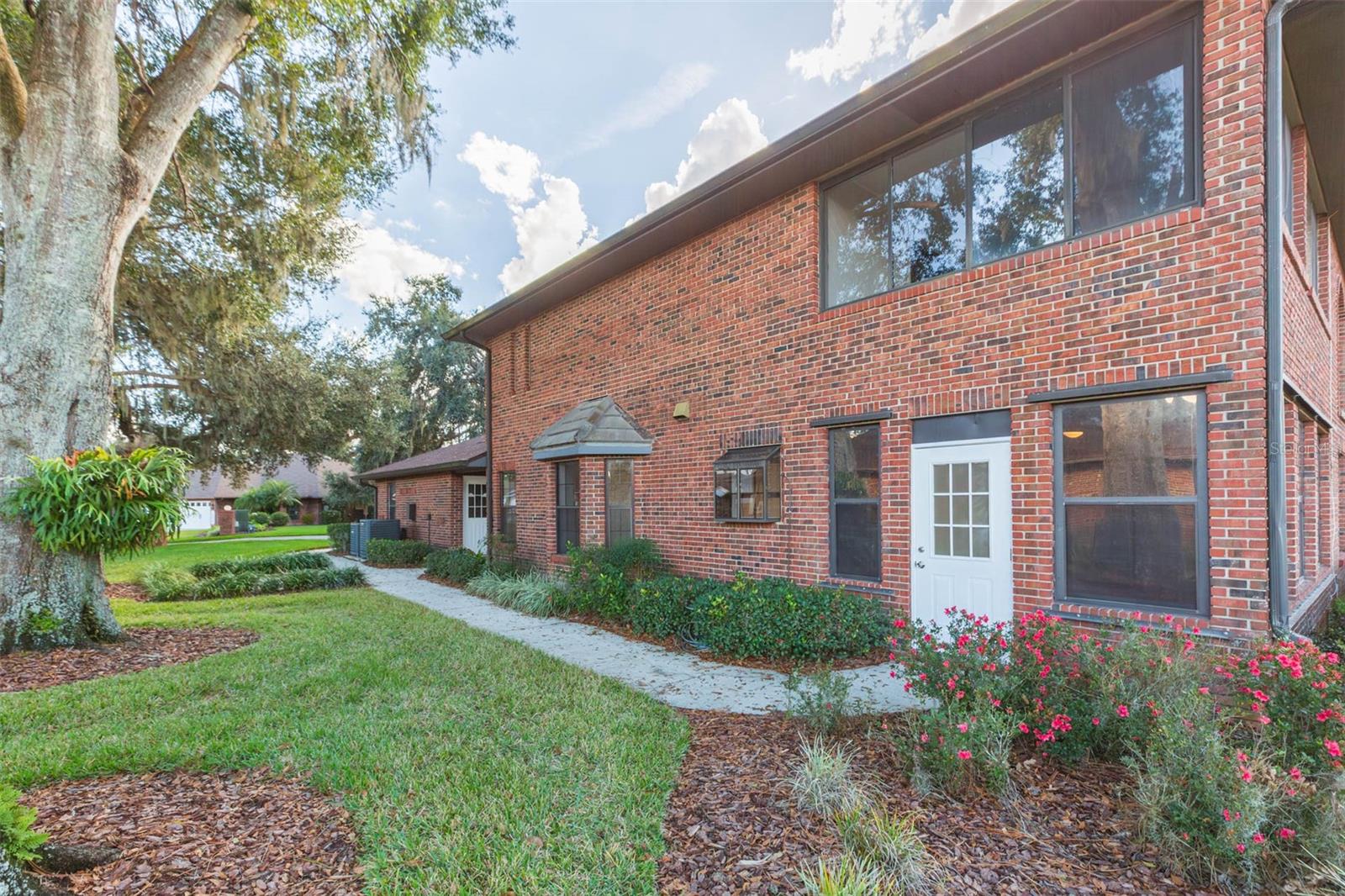 6545 BRENTWOOD DR, ZEPHYRHILLS, FL — photo 41