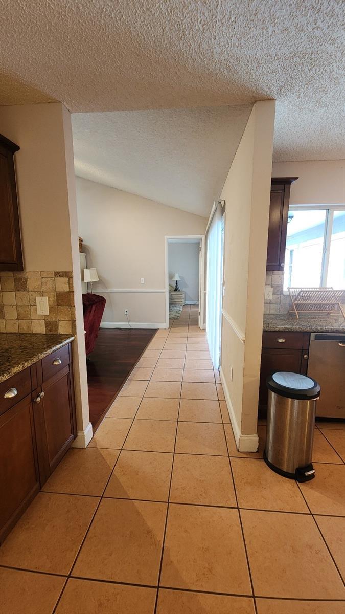 10 BLACKFOOT CT, PALM COAST, FL — photo 7