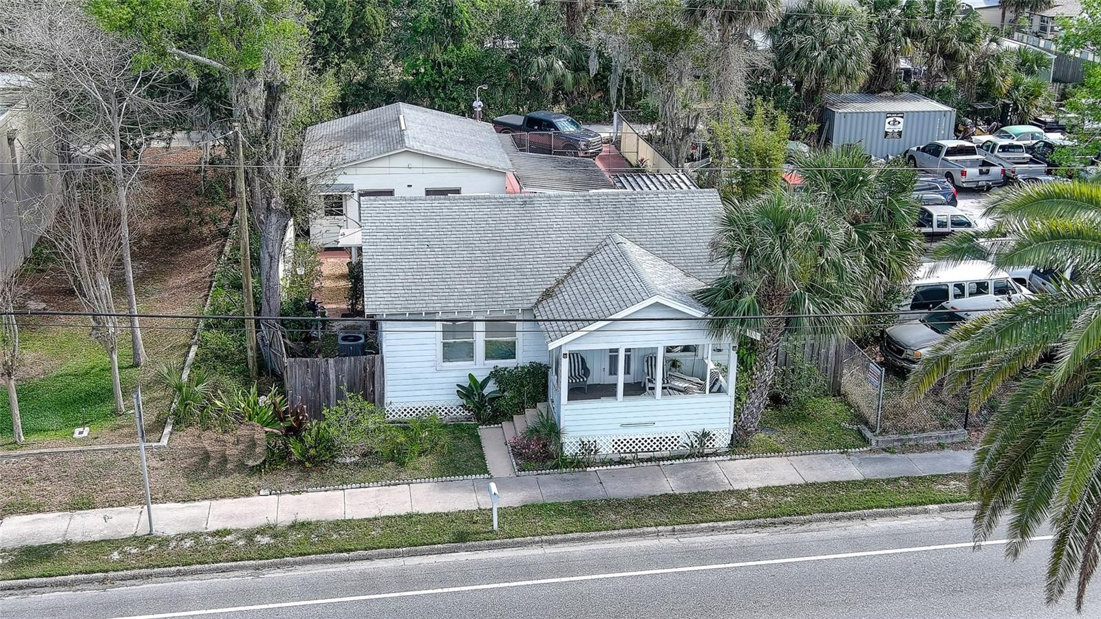 607 N DIXIE FWY, NEW SMYRNA BEACH, FL — photo 9
