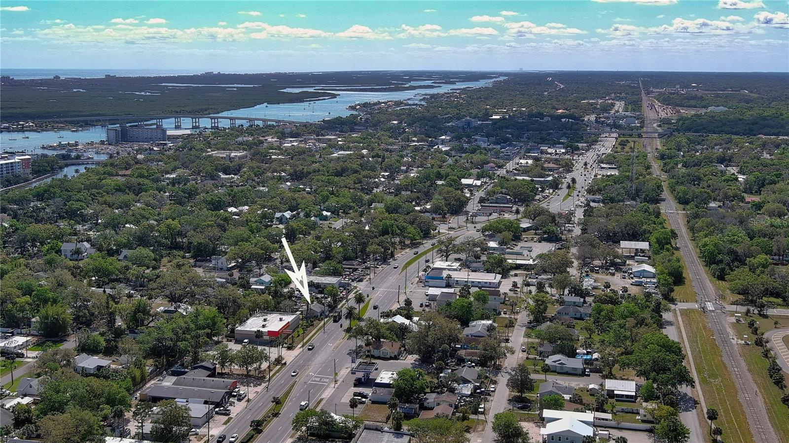 607 N DIXIE FWY, NEW SMYRNA BEACH, FL — photo 18