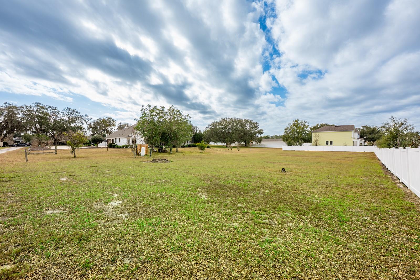 5092 NE 81ST BLVD, WILDWOOD, FL — photo 36