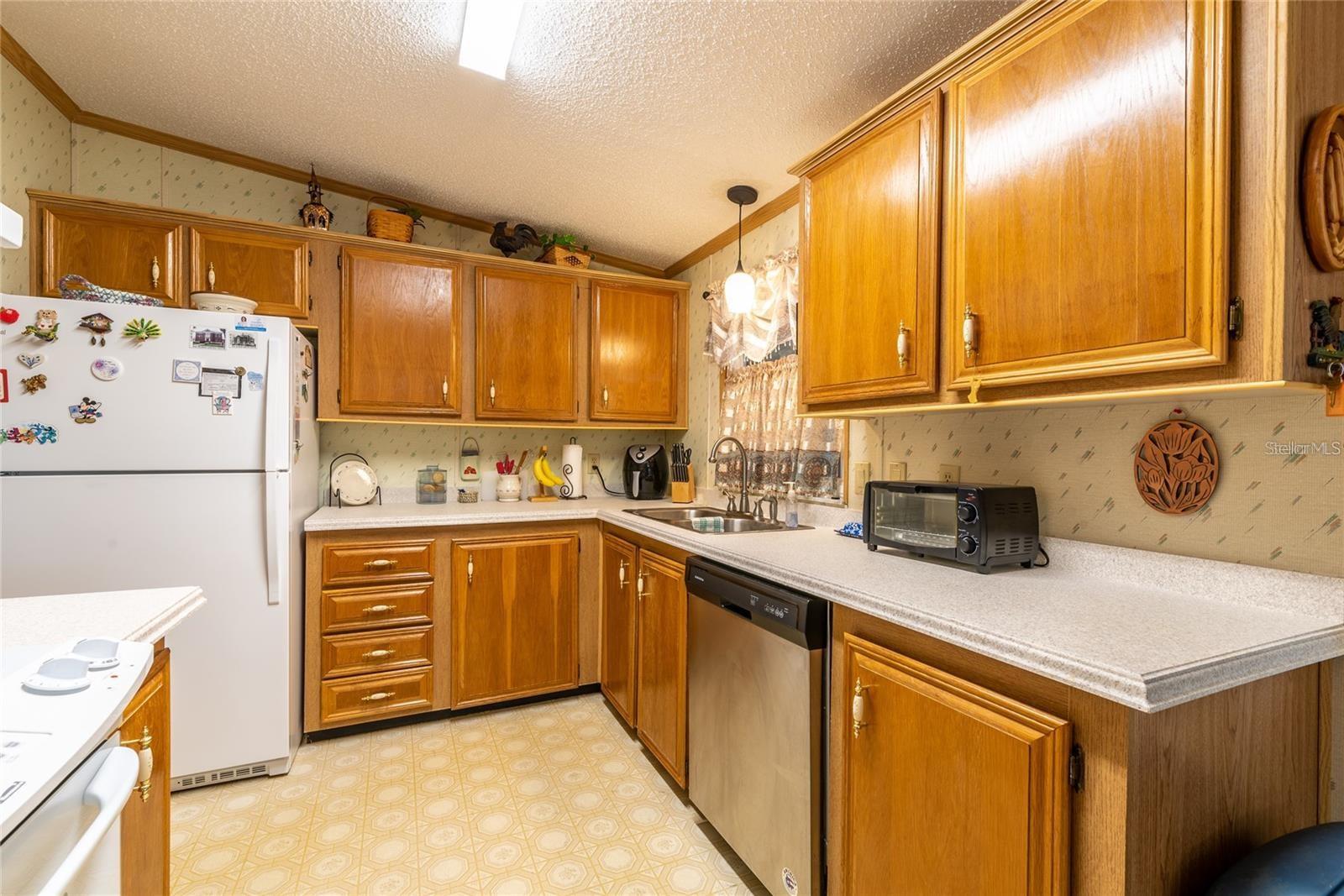 25527 BELLE HELENE, LEESBURG, FL — photo 19