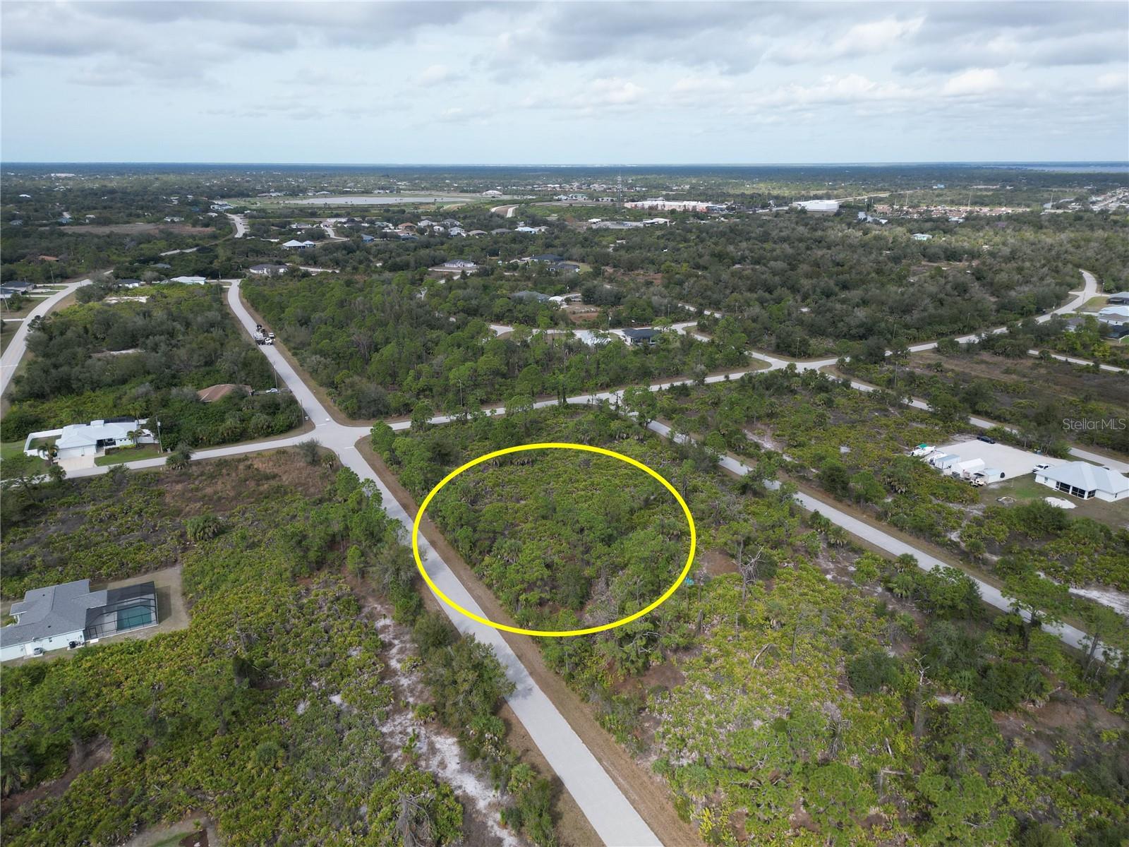 13250 ROUDING CIR, PORT CHARLOTTE, FL — photo 15