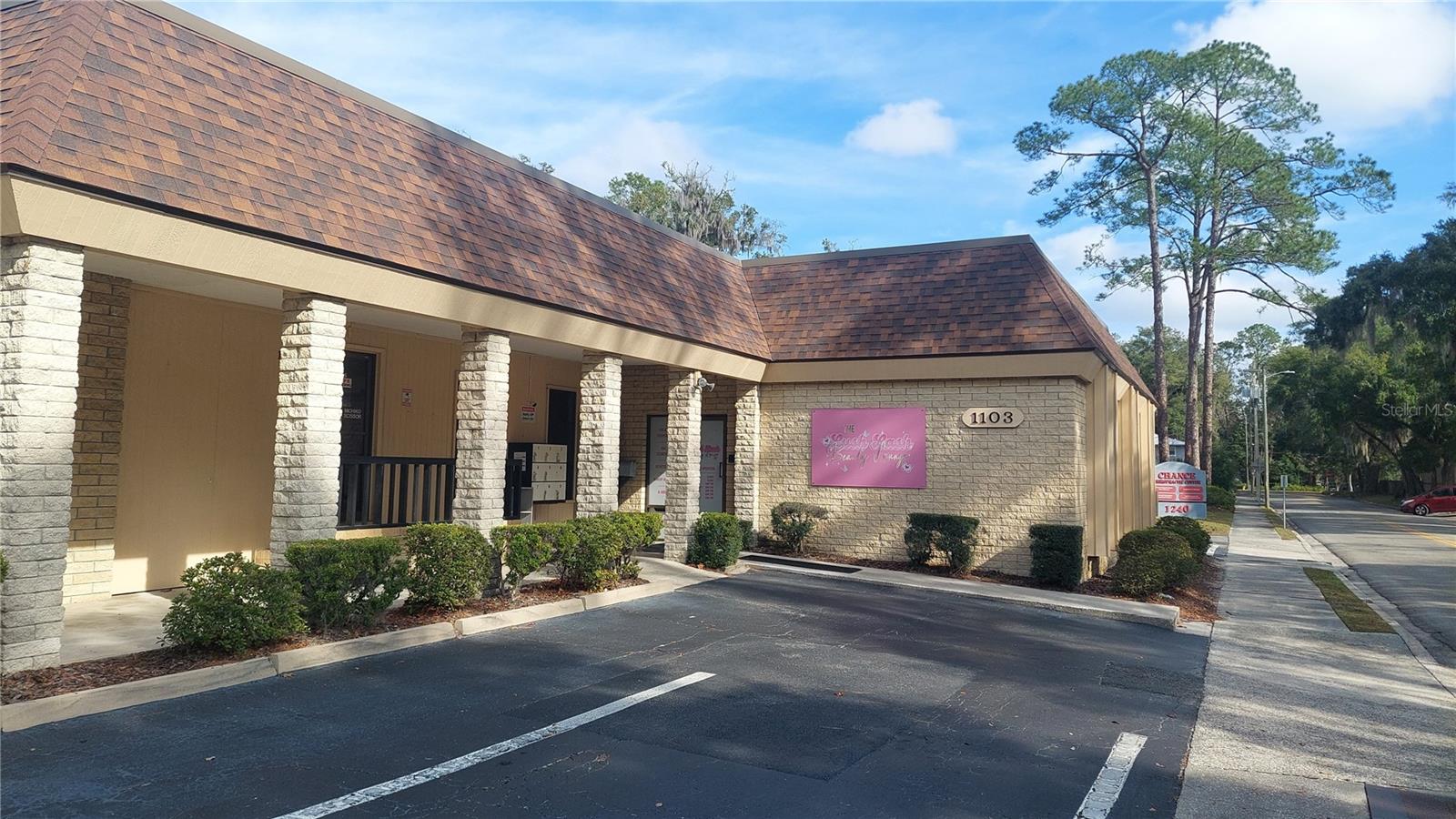 1103 NW 13TH ST, GAINESVILLE, FL — photo 3