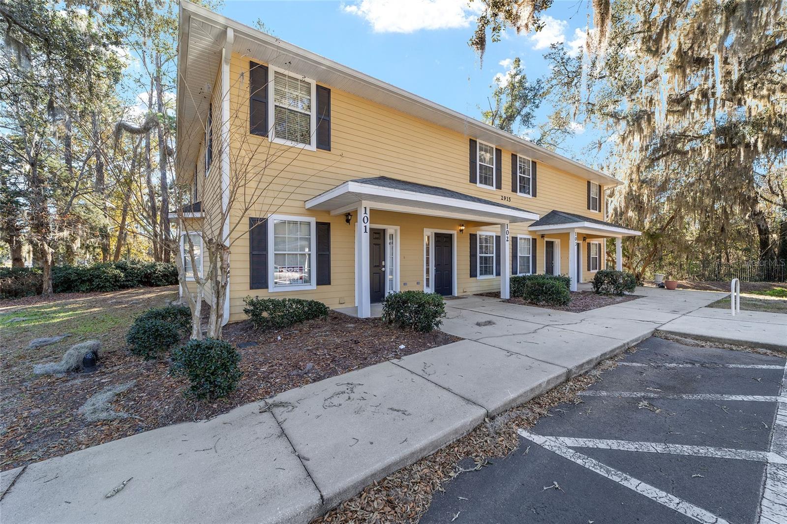 2915 SW 35TH PL #102, GAINESVILLE, FL — photo 2