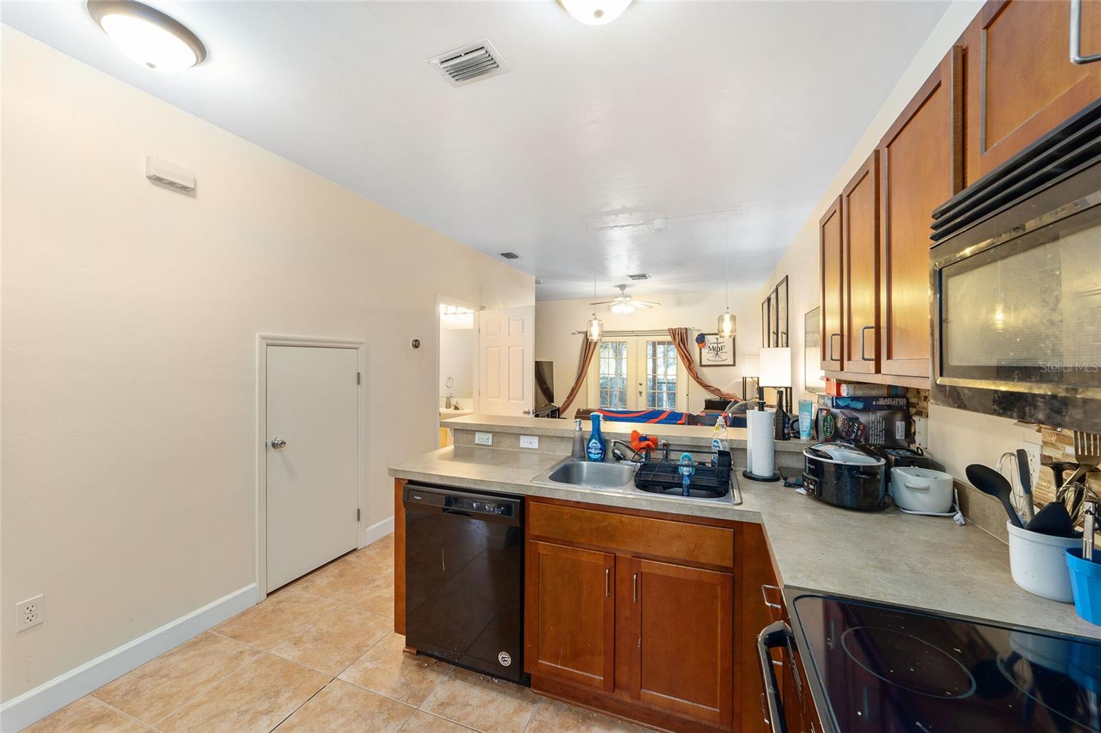 2915 SW 35TH PL #102, GAINESVILLE, FL — photo 5