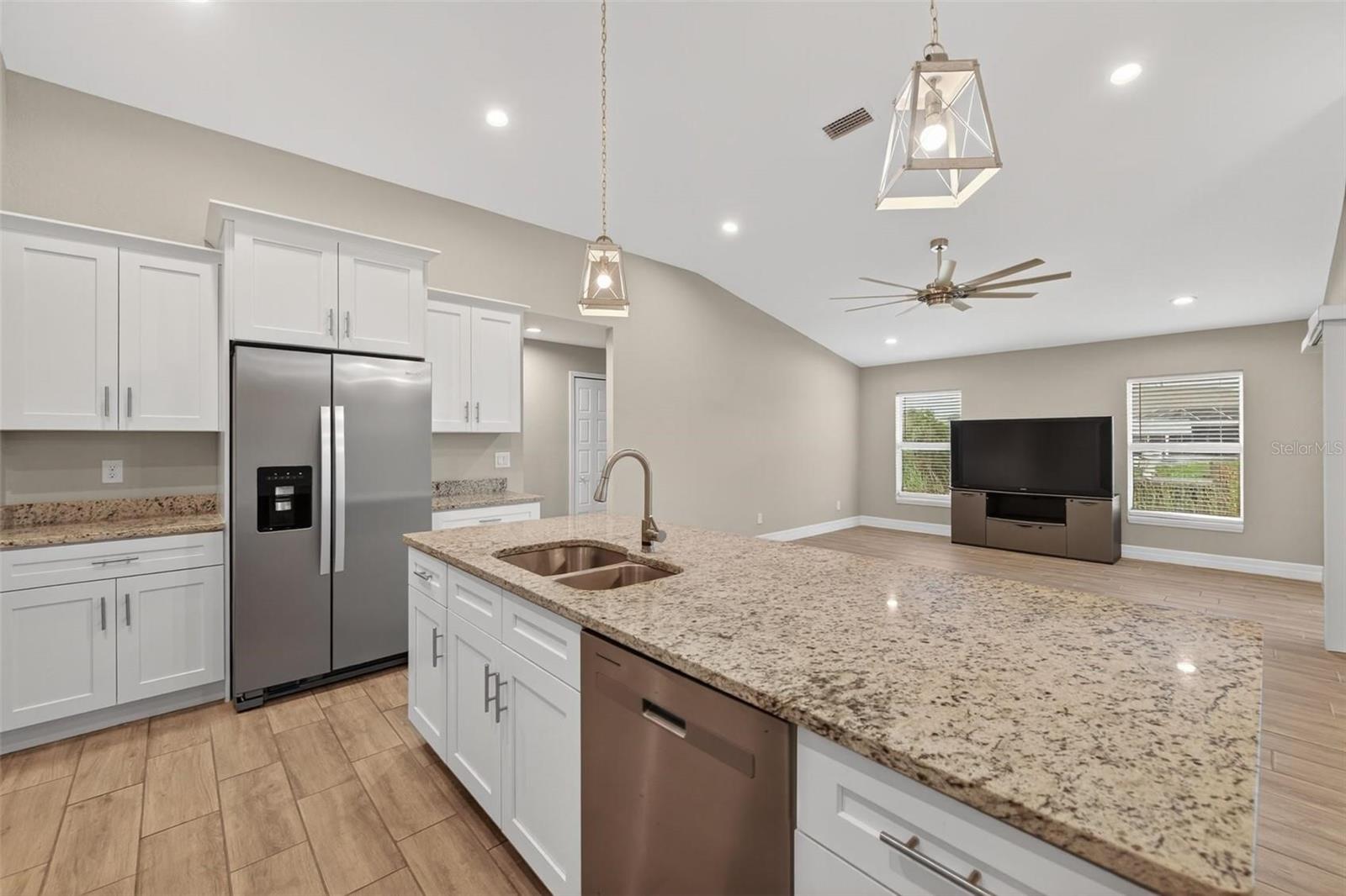 14464 FORT MYERS AVE, PORT CHARLOTTE, FL — photo 6
