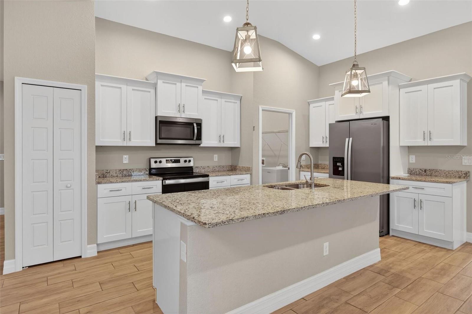 14464 FORT MYERS AVE, PORT CHARLOTTE, FL — photo 9