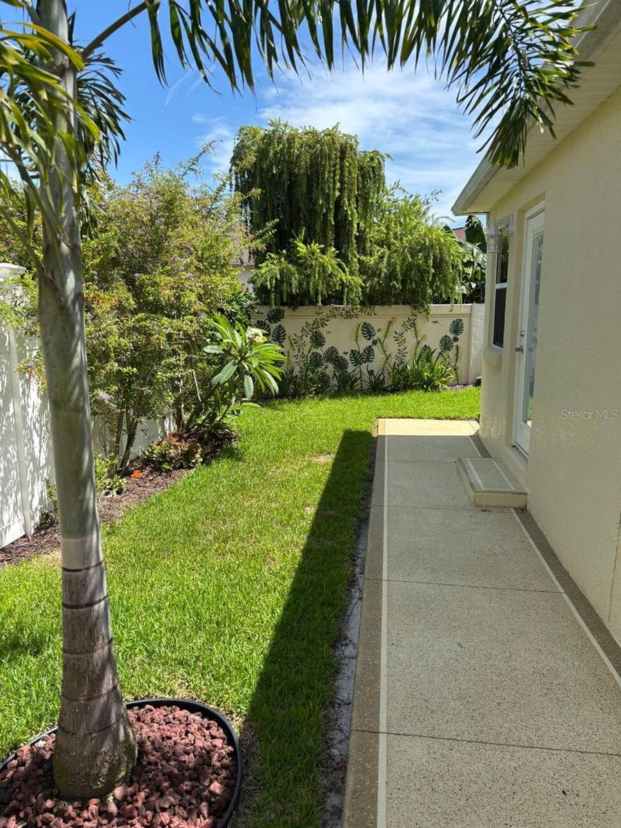 1069 BURNETTOWN PL, THE VILLAGES, FL — photo 25
