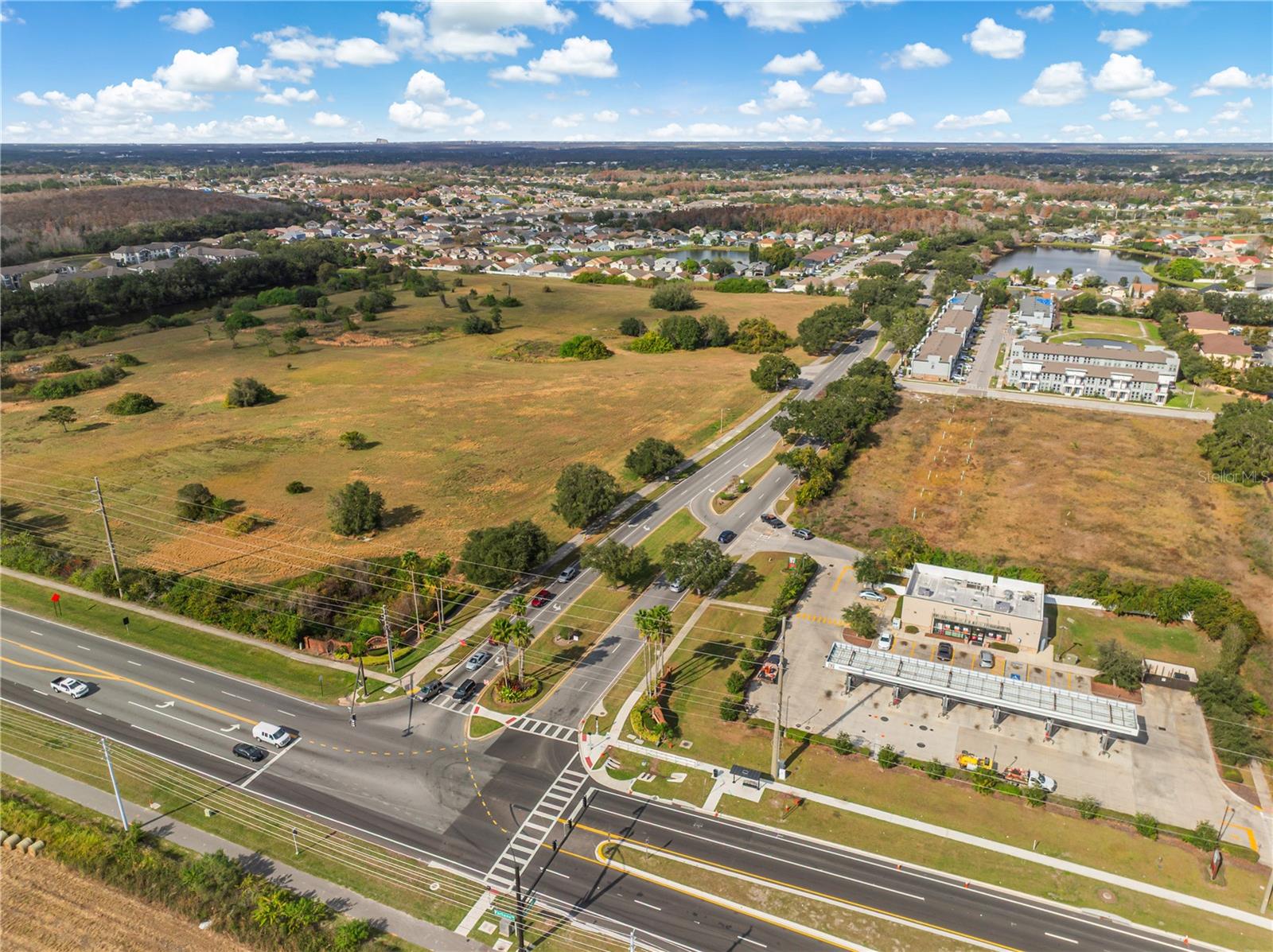 2018 CYPRESS BAY BLVD, KISSIMMEE, FL — photo 33