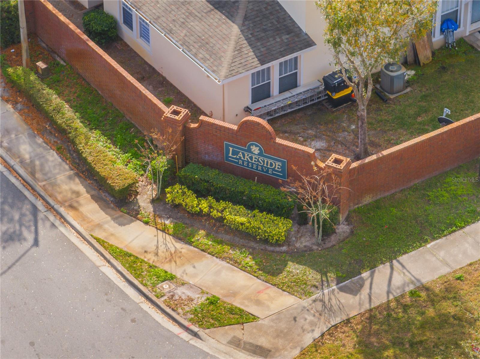 2018 CYPRESS BAY BLVD, KISSIMMEE, FL — photo 35