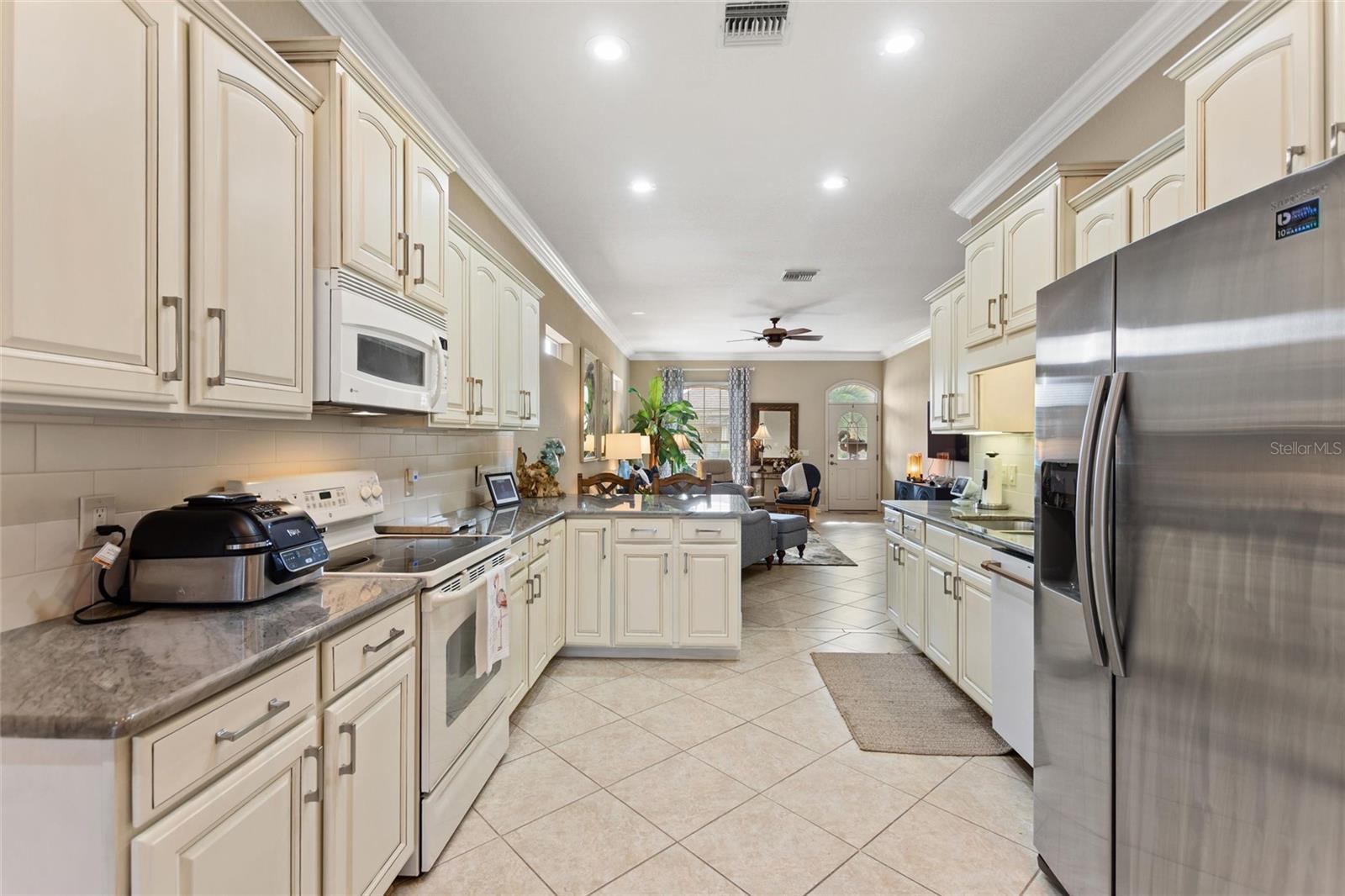 370 MEANDERING WAY, POLK CITY, FL — photo 20
