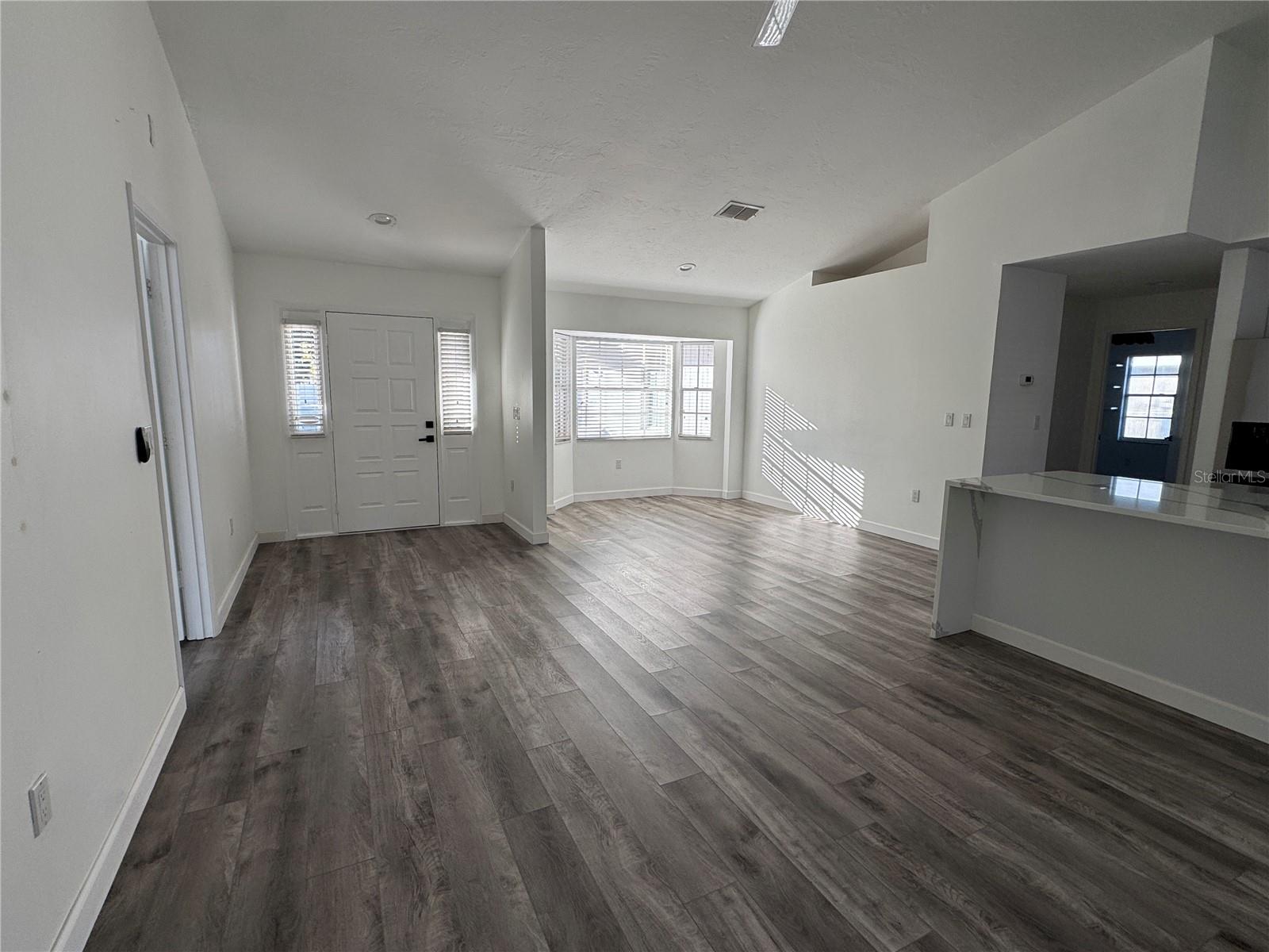 5295 ASHTON PINES LN, SARASOTA, FL — photo 3