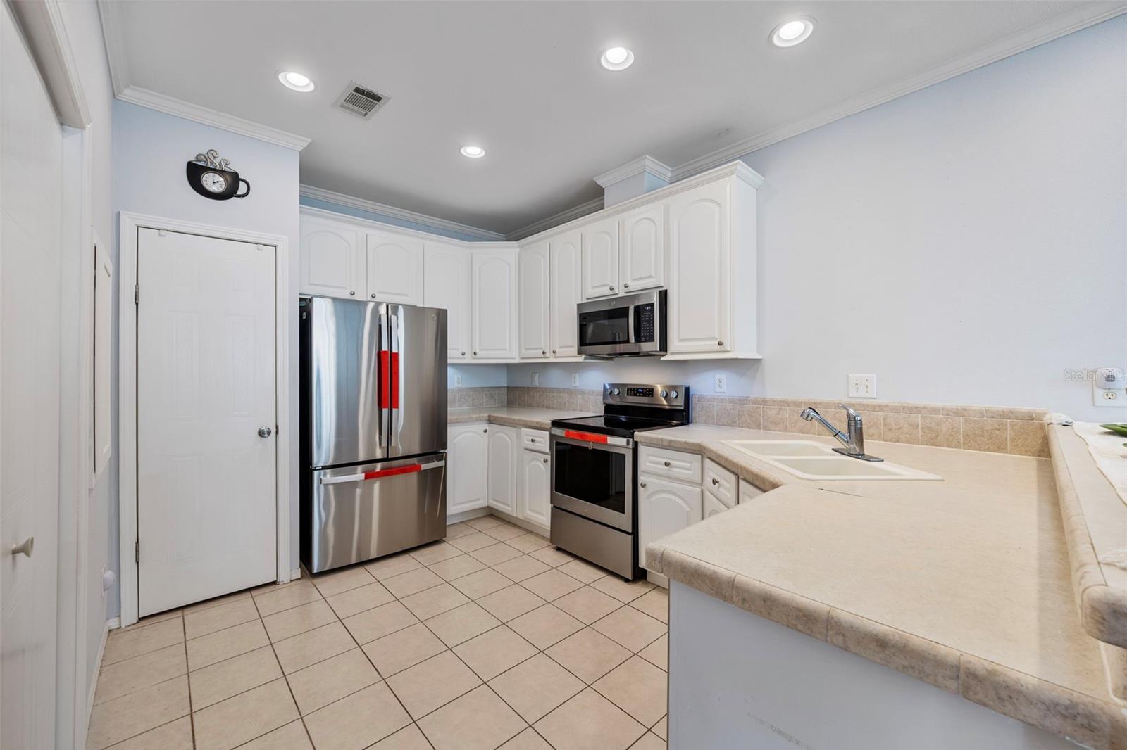 7641 SAILWINDS PASS, PORT RICHEY, FL — photo 16