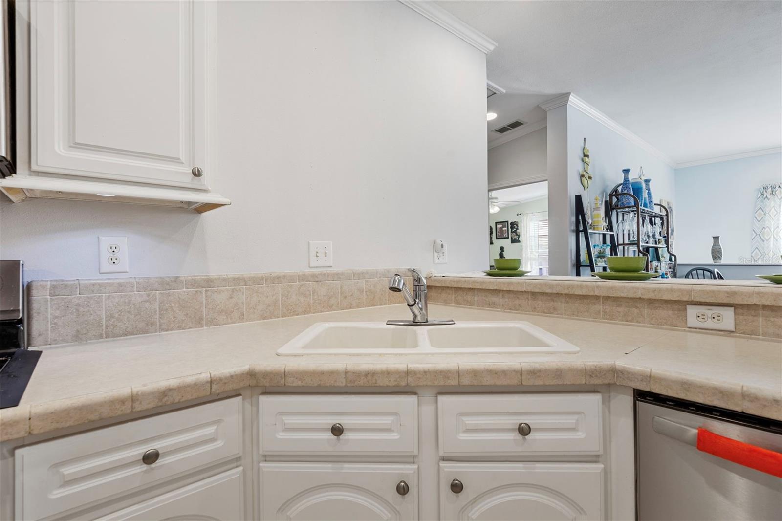 7641 SAILWINDS PASS, PORT RICHEY, FL — photo 18