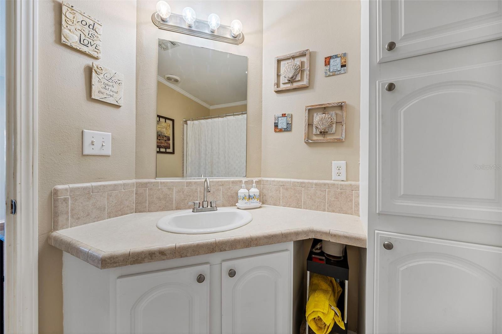 7641 SAILWINDS PASS, PORT RICHEY, FL — photo 22
