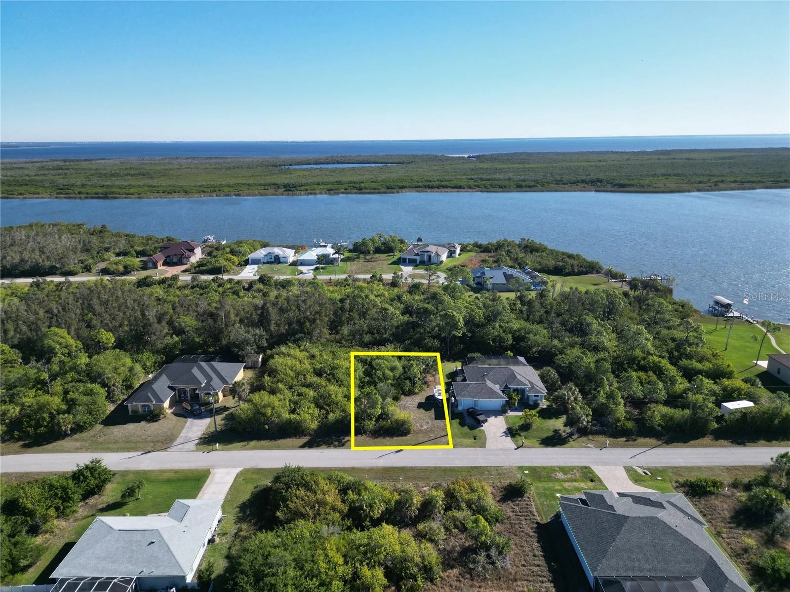 9558 SHELBURNE CIR, PORT CHARLOTTE, FL — photo 2