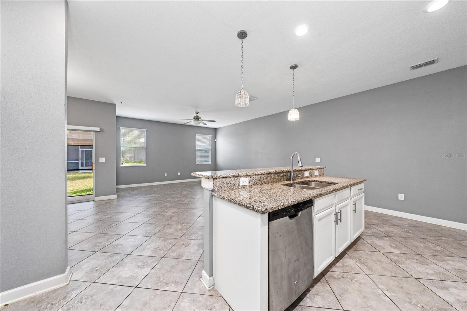 15215 PACEY COVE DR, ORLANDO, FL — photo 8