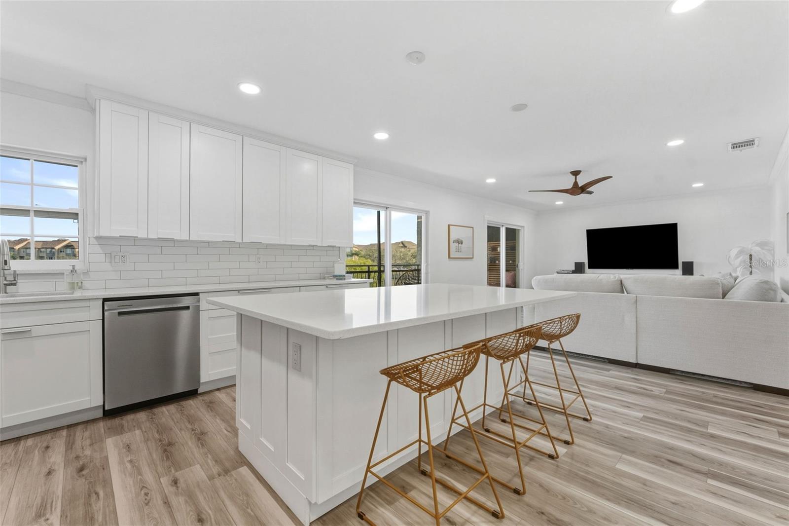8806 BAY POINTE DR #206, TAMPA, FL — photo 11